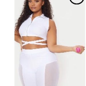 White plus size crop top